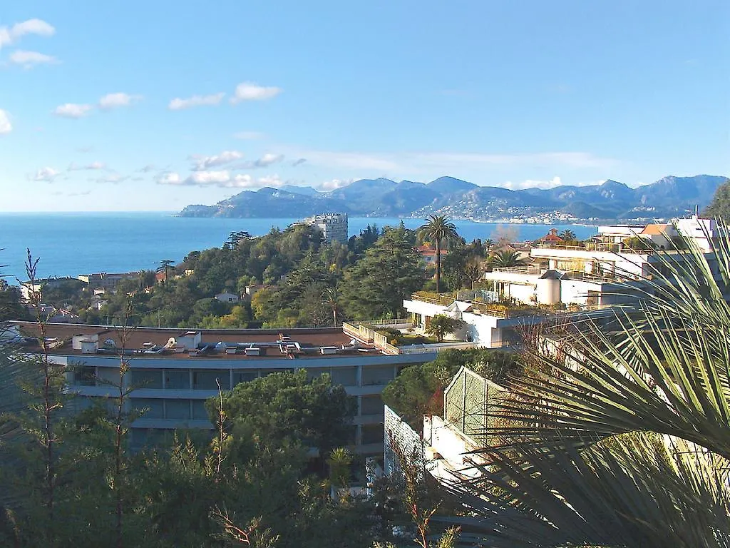 Apartment Le Camarat Hotel Cannes