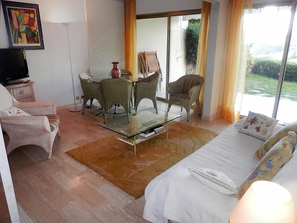 Le Camarat Hotel Cannes 0*,